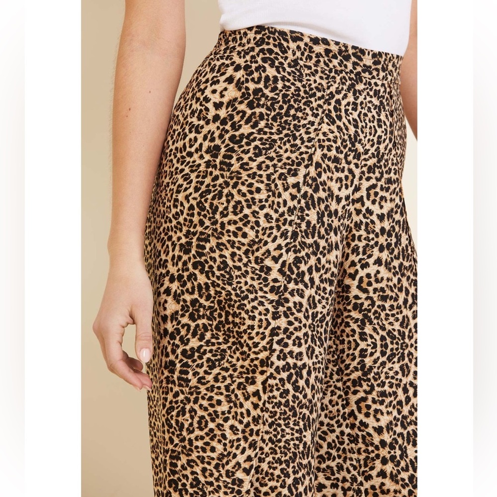 Evereve Peyton Jensen Whitney Pant, animal print, NWT, L - Picture 3 of 11